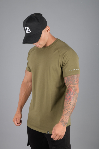 YoungLA Camiseta híbrida definitiva 442 D82X464 ropa aceituna hombres